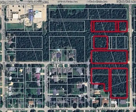 17th Street, McAlester, OK 74501 - #3