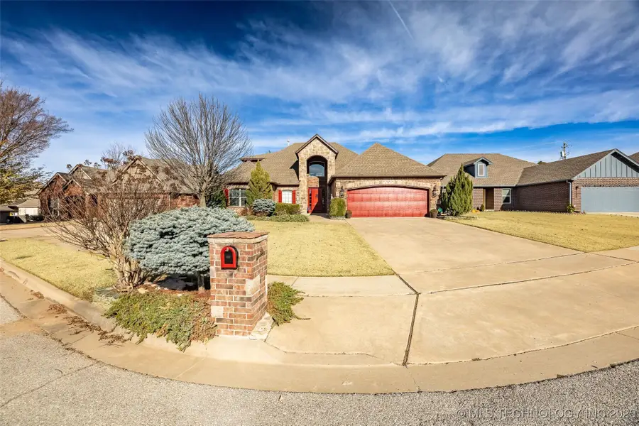 1204 W Fargo Lane, Broken Arrow, OK 74012 - Image #3