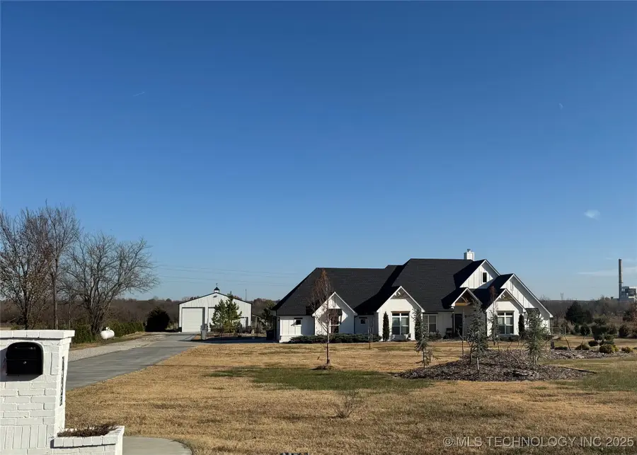 11895 S 4090 Road, Oologah, OK 74053 - Image #2