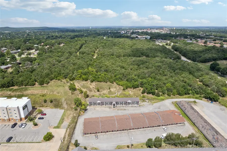 17th Street, McAlester, OK 74501 - Image #2