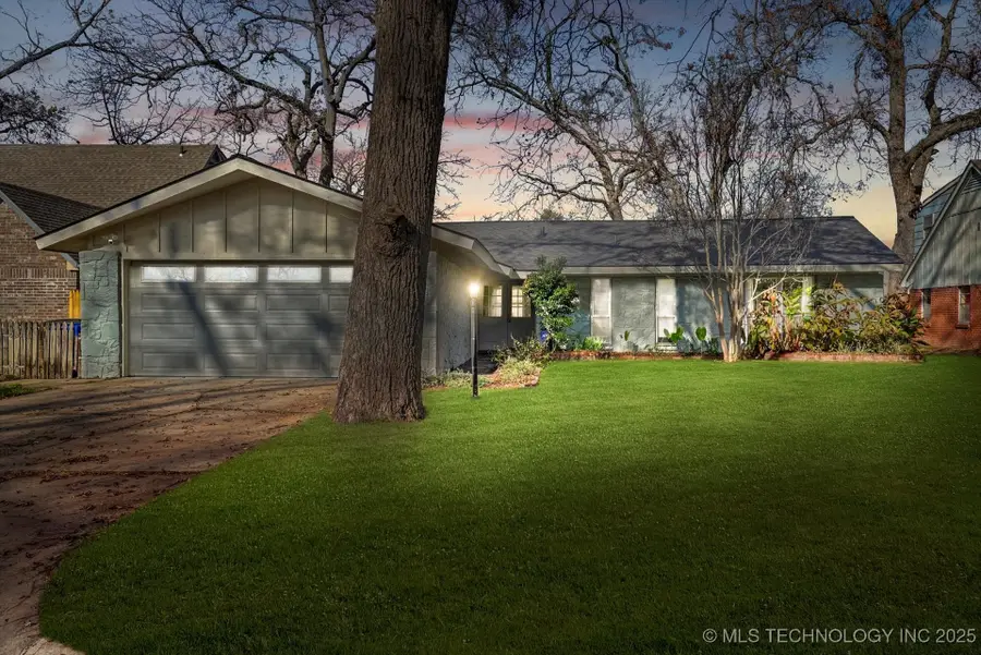1925 E 52nd Street, Tulsa, OK 74105 - Image #2