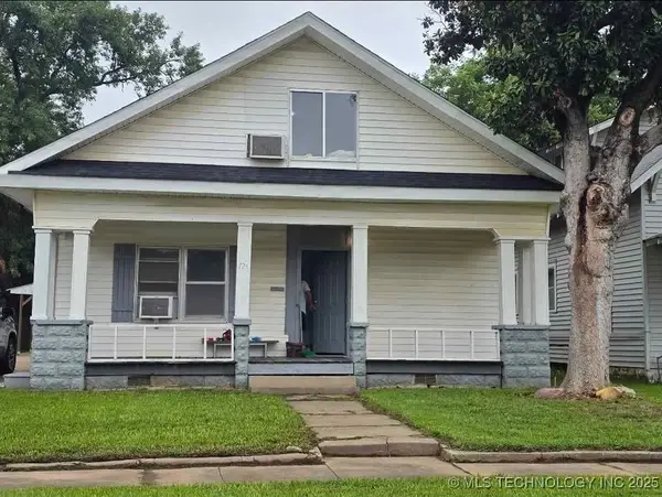 724 E Moses Street, Cushing, OK 74023