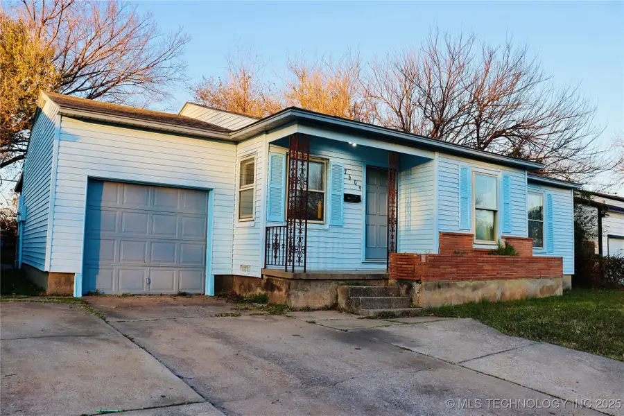 7609 E Oklahoma Place, Tulsa, OK 74115 - Image #2