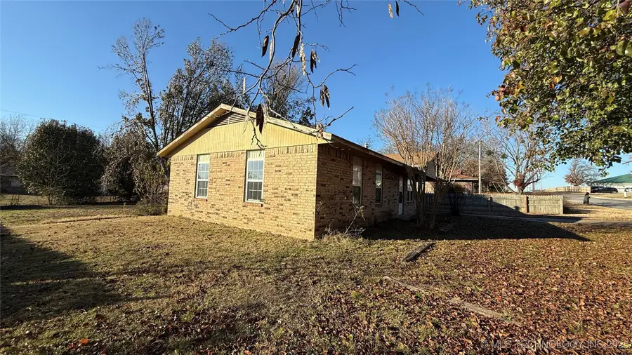 502 S Cedar Avenue, Tahlequah, OK 74464 - Image #3