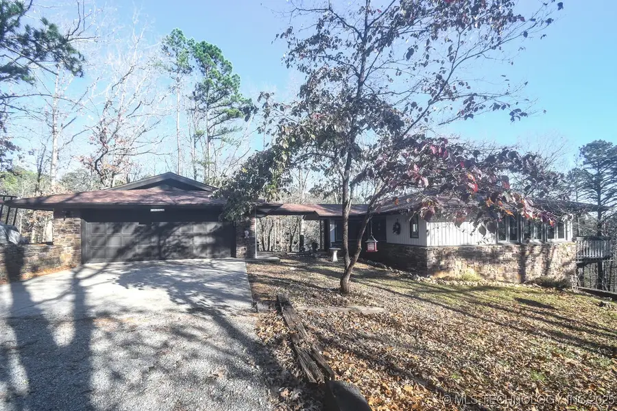 826 Running Water, Kansas, OK 74347 - Image #2