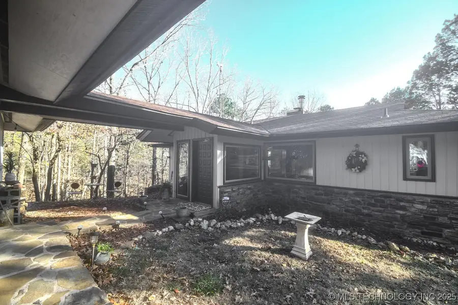 826 Running Water, Kansas, OK 74347 - Image #3