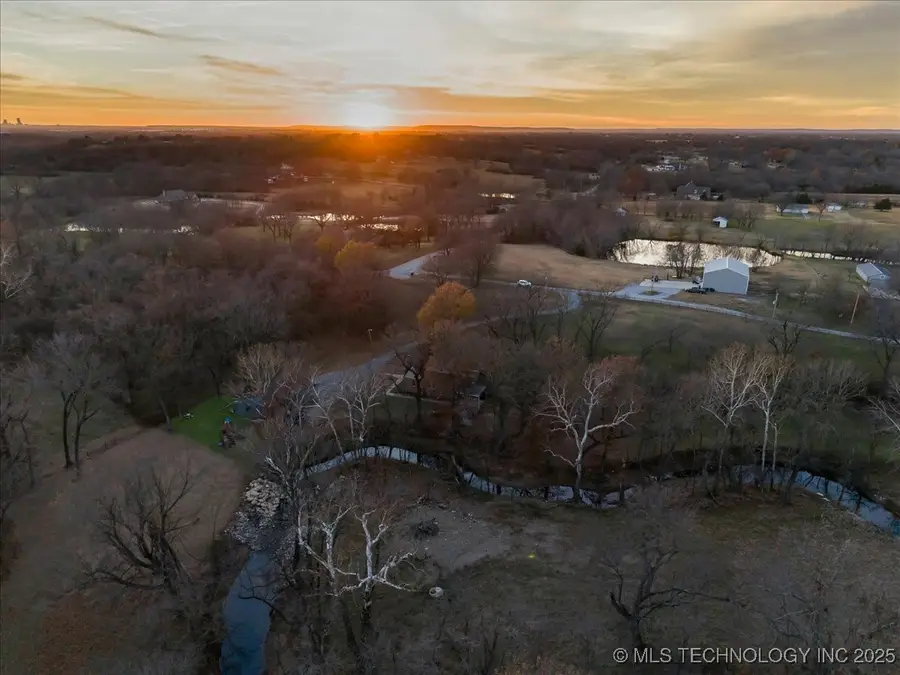 9601 N 89th East Avenue, Owasso, OK 74055 - #2