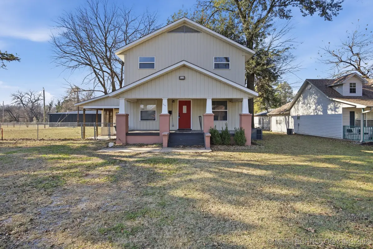 506 S Delaware Avenue, Okmulgee, OK 74447 - Image #1