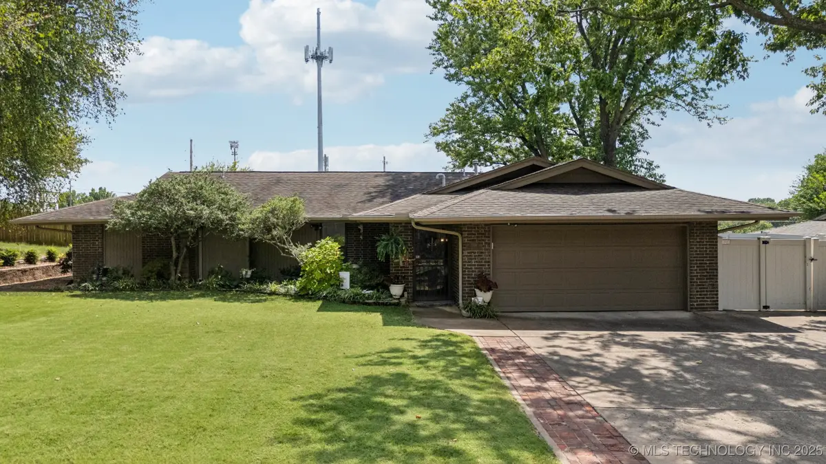 3208 E 80 Place, Tulsa, OK 74136 - Image #1