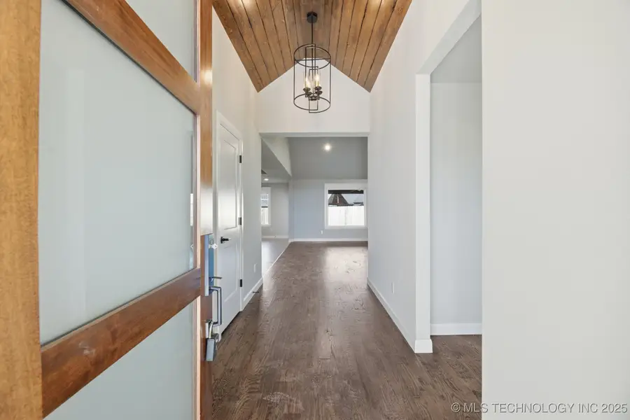 23119 E 107th Street S, Broken Arrow, OK 74014 - Image #2