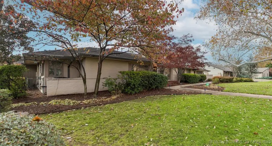 2430 E 38th Street S, Tulsa, OK 74105 - Image #2