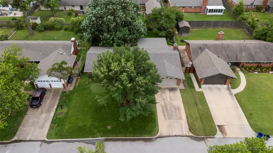 3432 E 57th Place, Tulsa, OK 74135 - #2