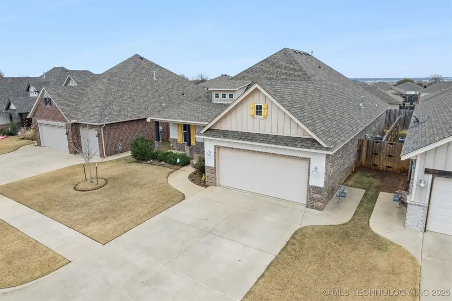 2912 Wild Rose Lane, Yukon, OK 73099 - Image #3