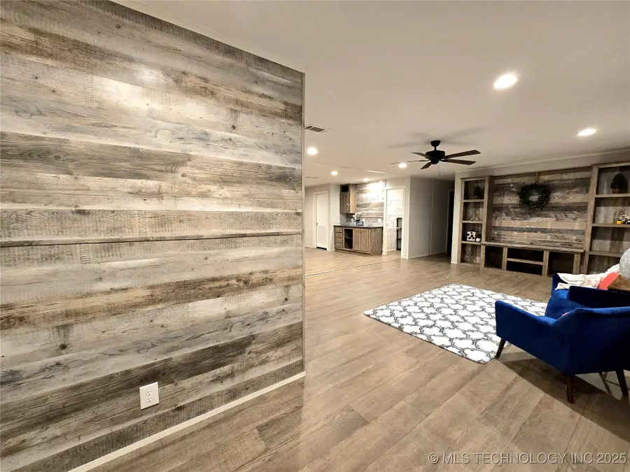 398235 W 3230 Road, Ramona, OK 74061 - Image #2