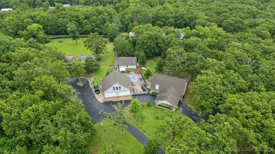 20136 W Chicken Creek Road, Cookson, OK 74427 - Image #2