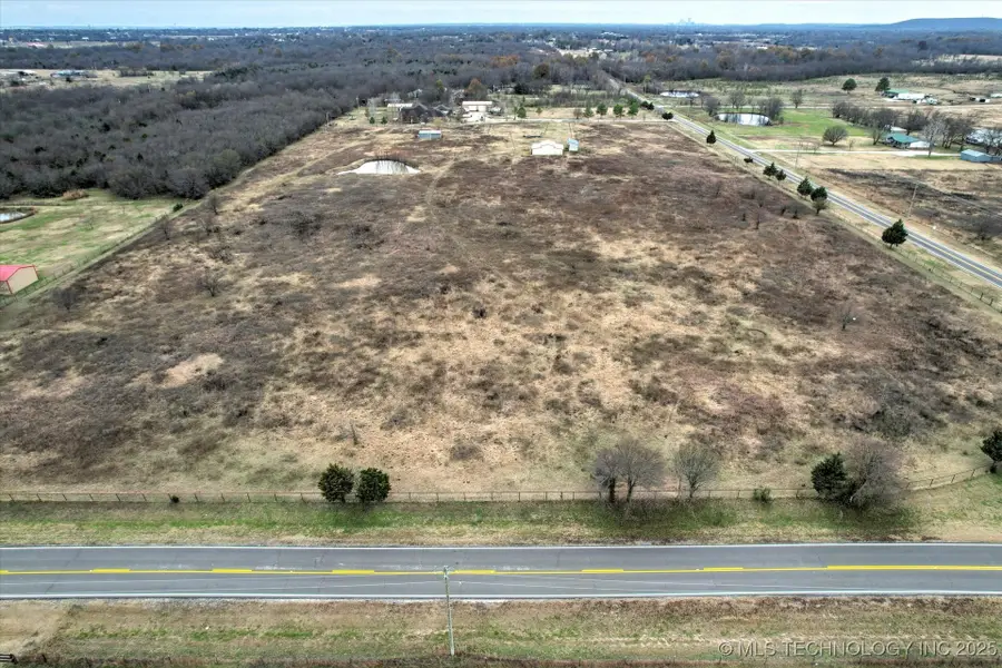 11407 N Harvard Avenue, Sperry, OK 74073 - Image #2