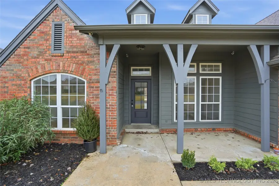 5012 S 195th East Court, Broken Arrow, OK 74014 - Image #3