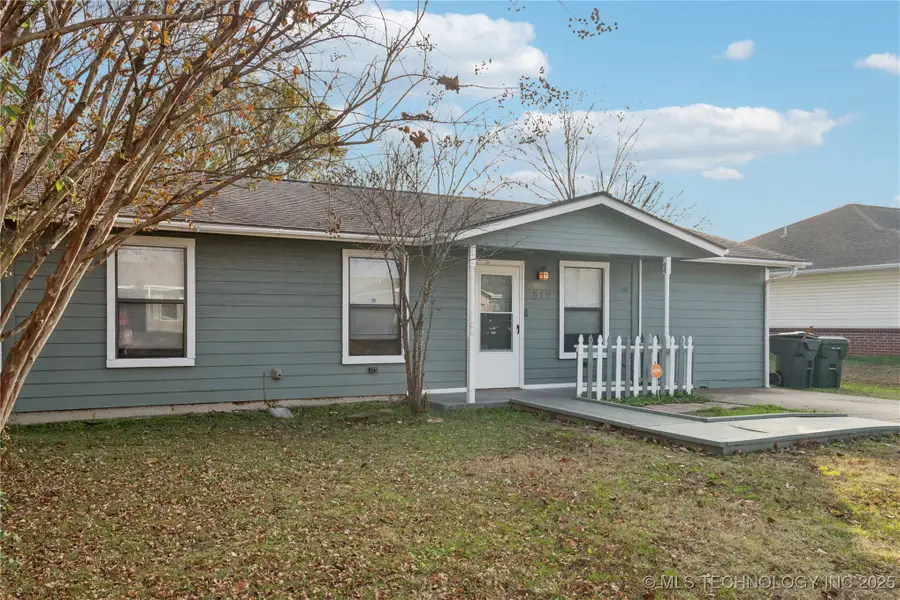 819 Cowell Street, Claremore, OK 74017 - Image #3