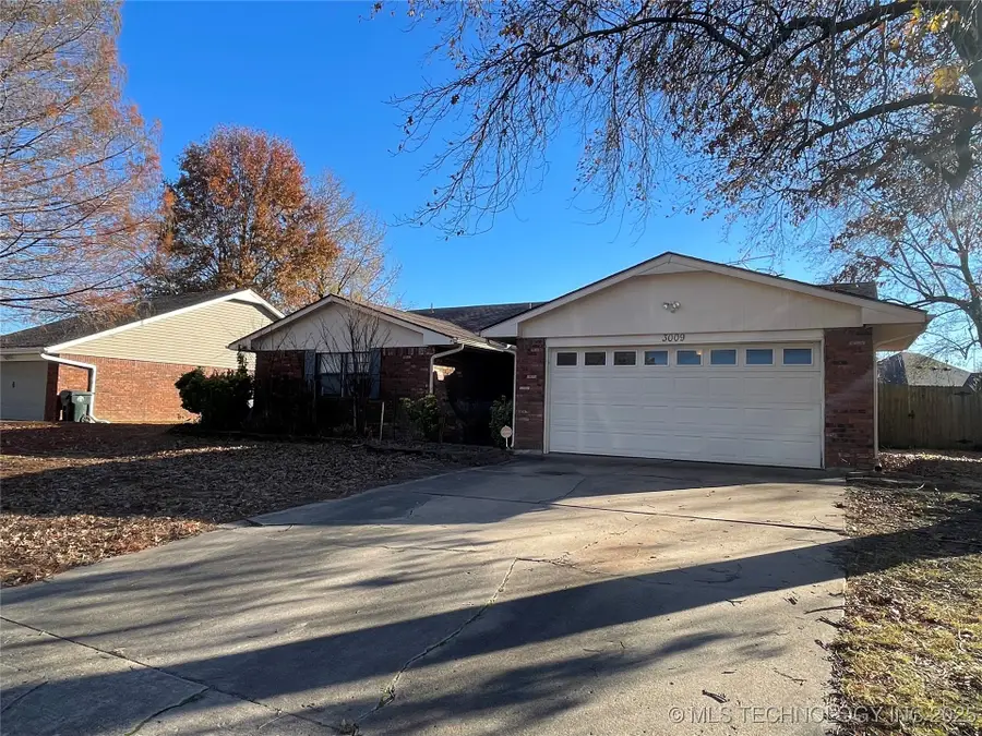 3009 Hilltop Avenue, Muskogee, OK 74403 - Image #2