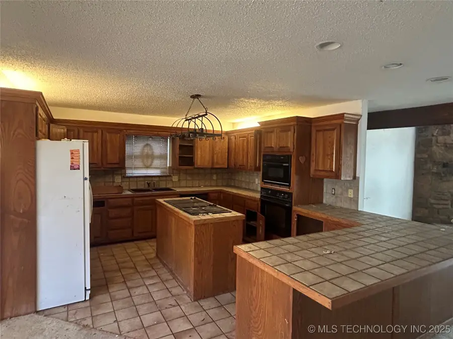 3405 W Richmond Street, Broken Arrow, OK 74012 - Image #3