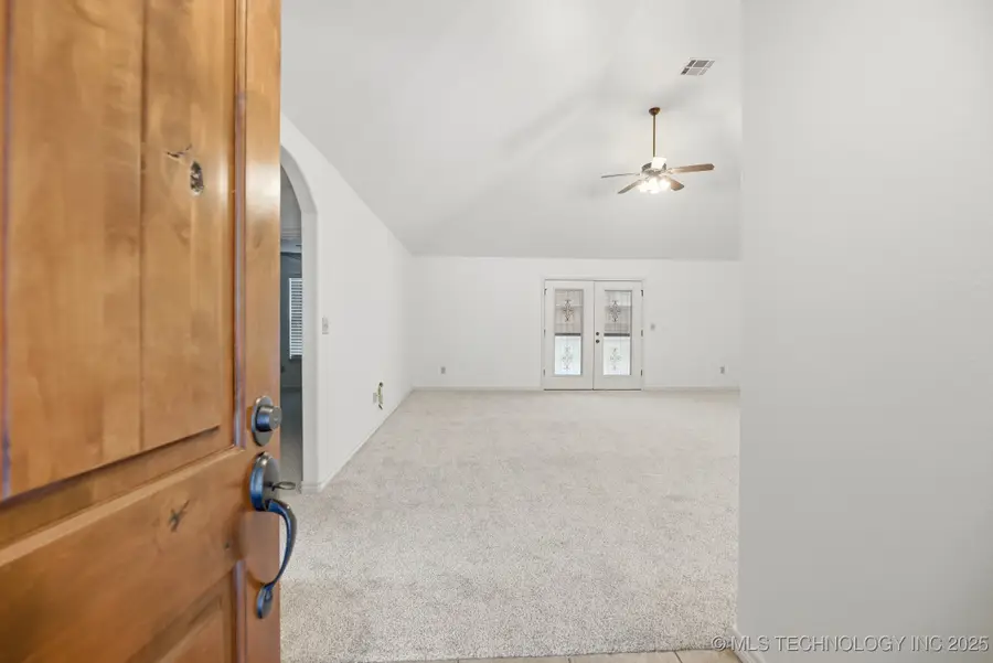 1231 W Keeling Avenue, Sapulpa, OK 74066 - Image #3