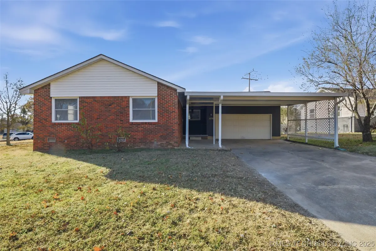 5792 E 27th Street, Tulsa, OK 74114 - Image #1