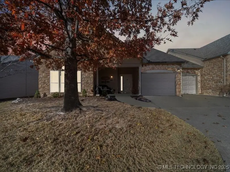 5010 W Birmingham Place, Broken Arrow, OK 74011 - Image #2
