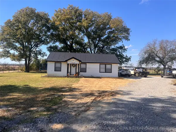 20285 95th Street, Webbers Falls, OK 74470