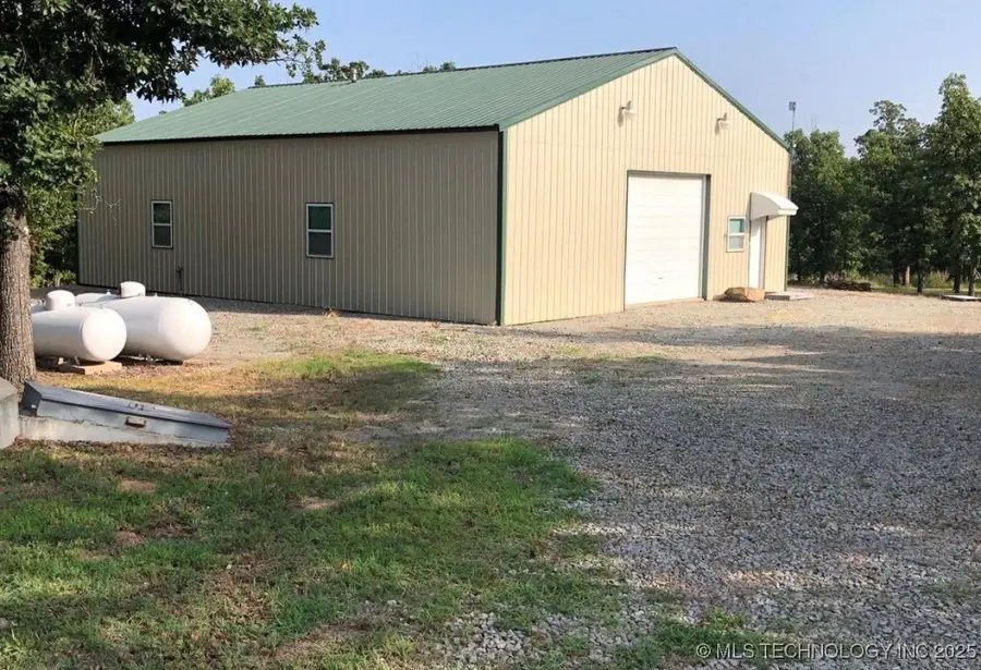 430823 E 1151 Road, Porum, OK 74455 - Image #2