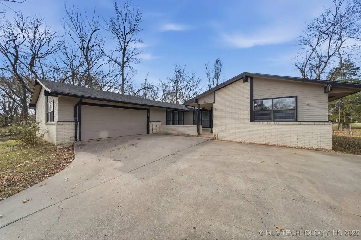 520 Ridgewood, Pryor, OK 74361 - Image #1