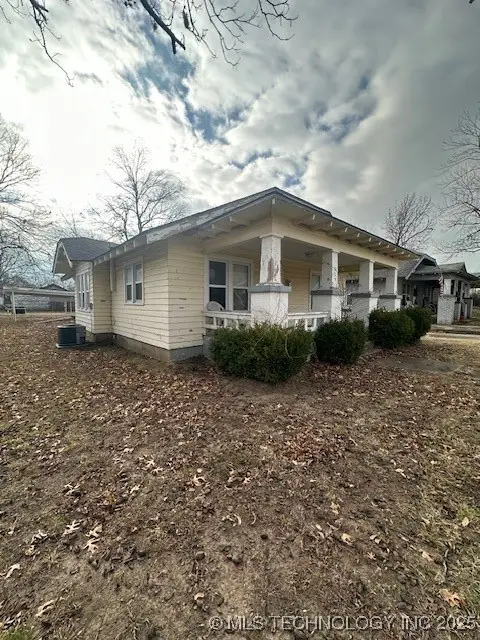 619 N Hinckley, Holdenville, OK 74848 - Image #3