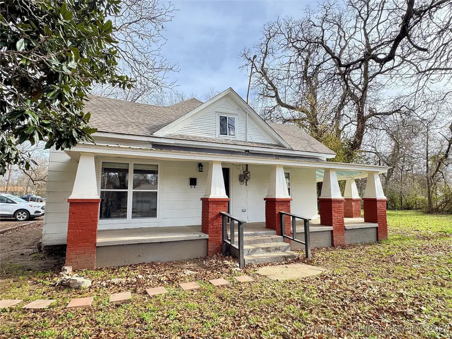 1020 N Vinita Avenue, Tahlequah, OK 74464 - Image #2