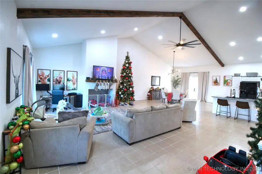 16920 Stone Briar, Kingston, OK 73439 - Image #2