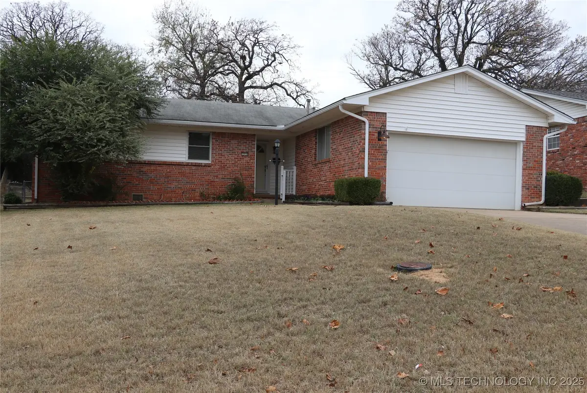 1016 N Cedar Avenue, Sand Springs, OK 74063 - Image #1