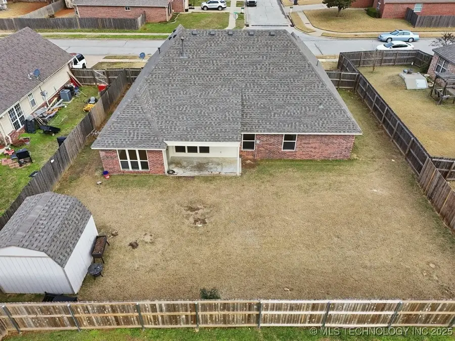 1264 E 145th Place, Glenpool, OK 74033 - Image #3