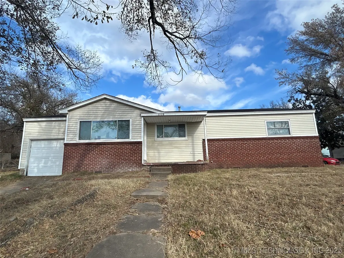 805 N Ash Avenue, Sand Springs, OK 74063 - Image #1