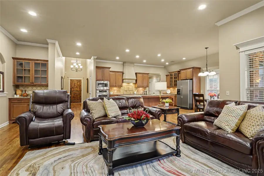 10928 S 77th East Place, Tulsa, OK 74133 - #3