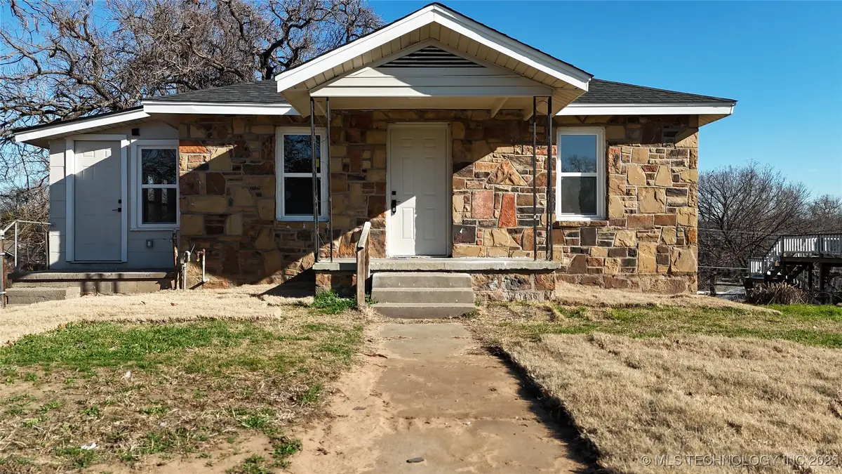 815 N Wilson Avenue, Sand Springs, OK 74063 - Image #1