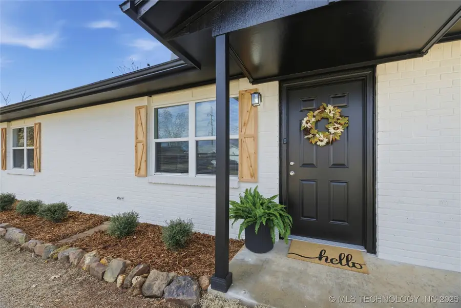 704 E E Avenue, Jenks, OK 74037 - Image #3