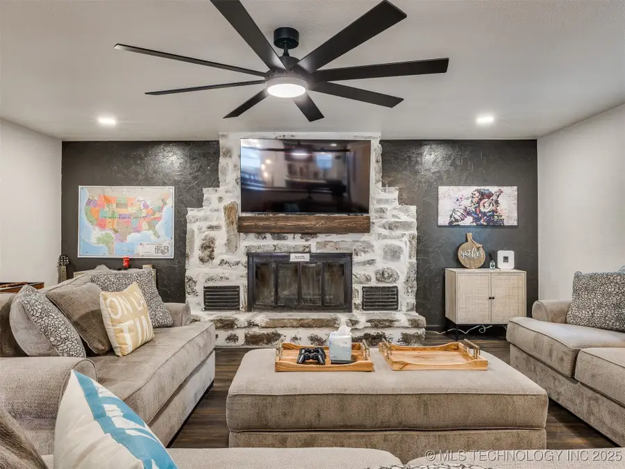 11 Port Duncan, Afton, OK 74331 - Image #2