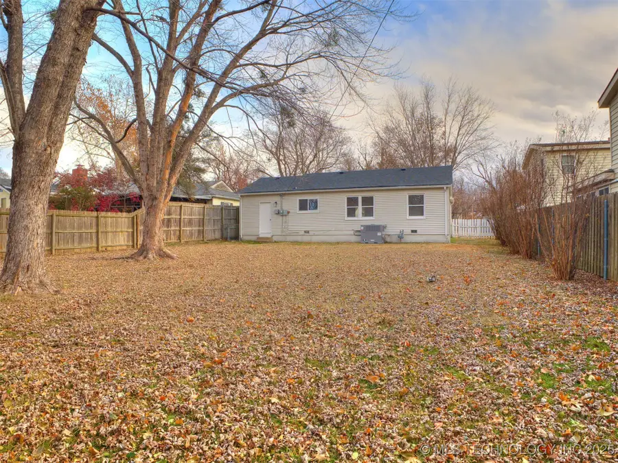 3242 S Marion Avenue, Tulsa, OK 74135 - #2