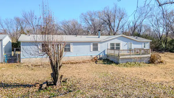 21115 E 44th Street S, Broken Arrow, OK 74014