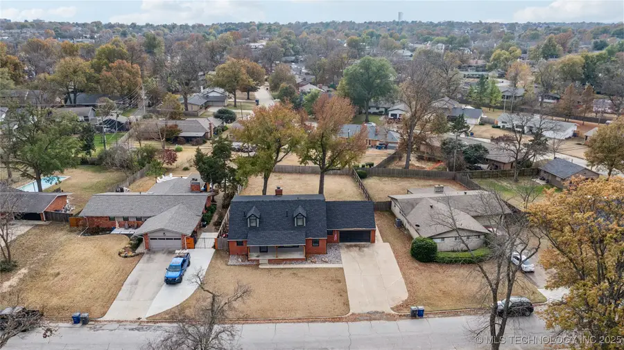 3822 E 56th Place, Tulsa, OK 74135 - #2
