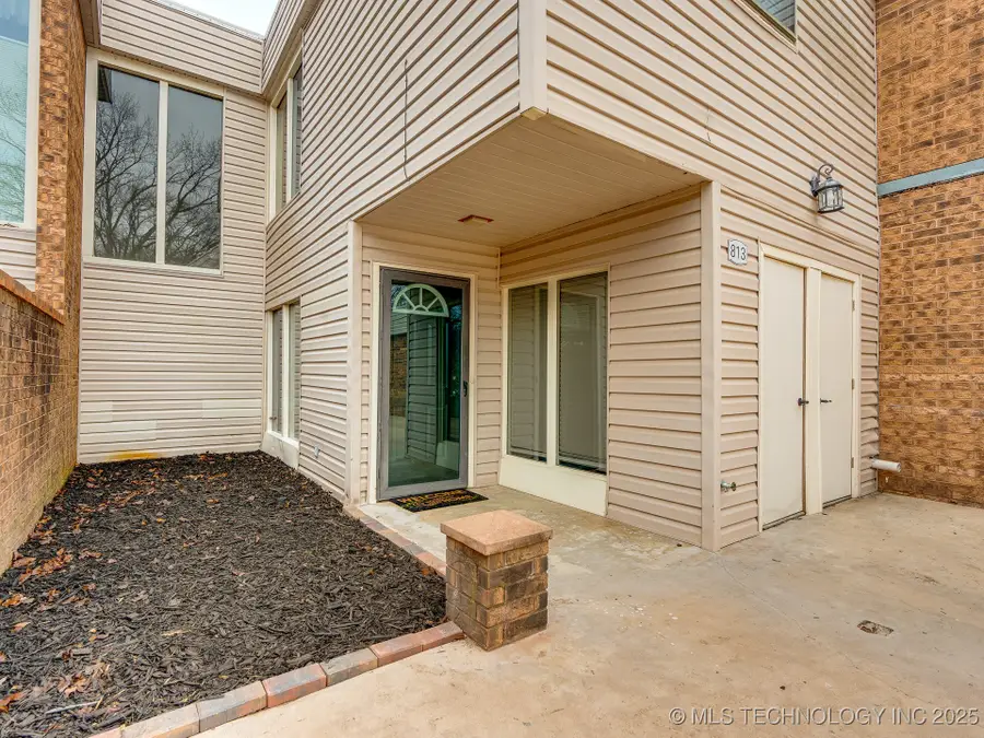 813 Maple Street, Ada, OK 74820 - Image #2