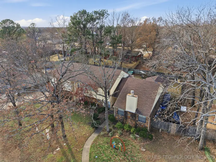 1007 N Faulkner Place, Claremore, OK 74017 - Image #3