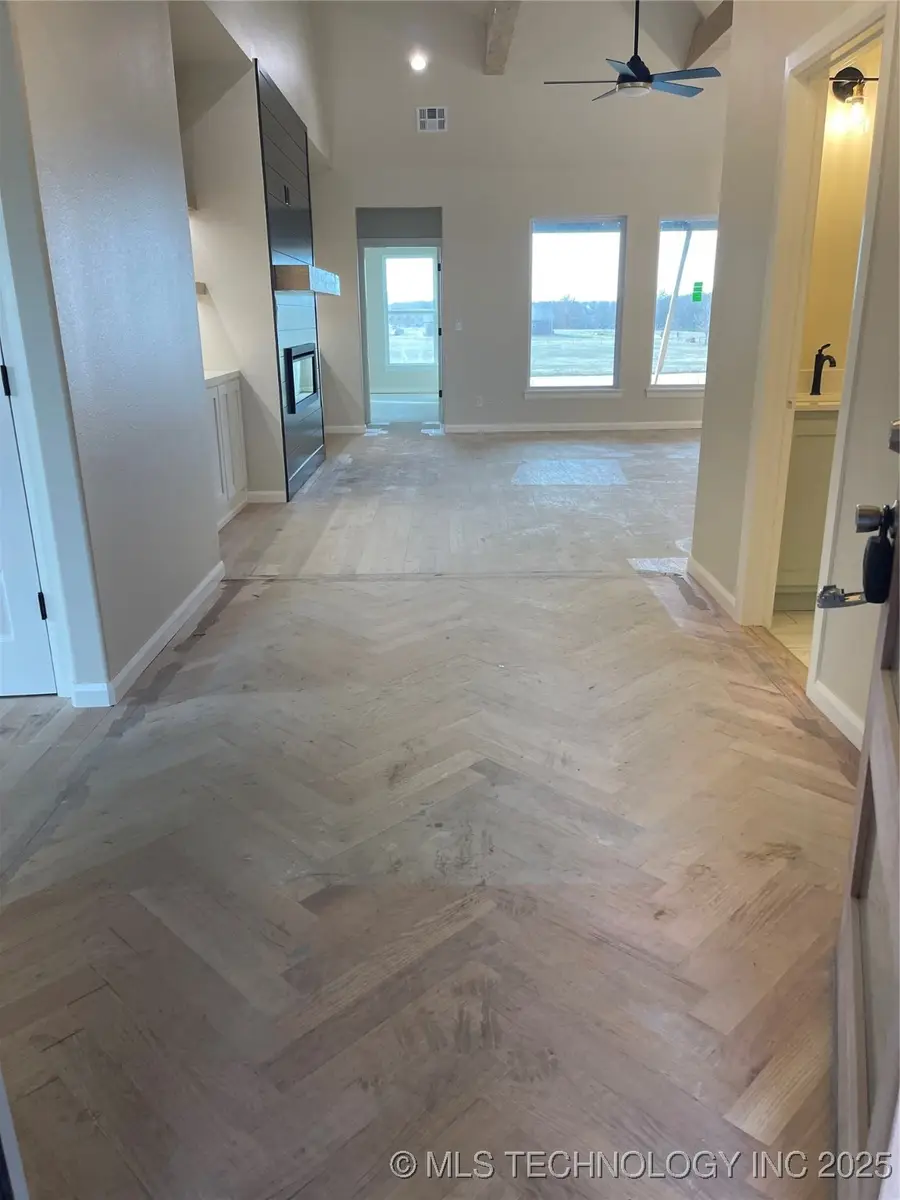 6804 S 337th East Avenue, Broken Arrow, OK 74014 - Image #2