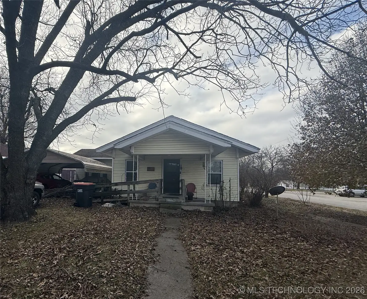 300 E Hester Street, Chelsea, OK 74016 - Image #1
