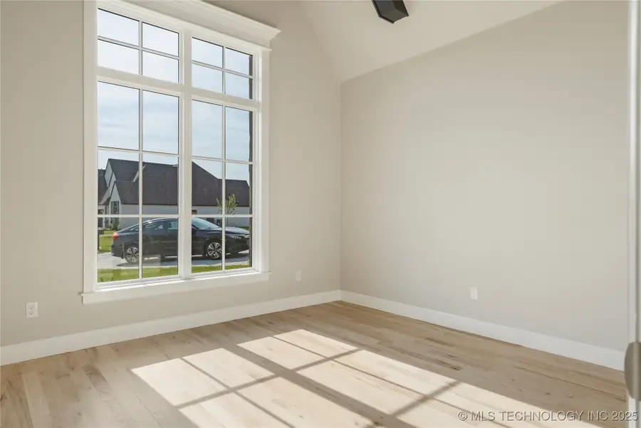 2810 W Tucson Court, Broken Arrow, OK 74011 - Image #2