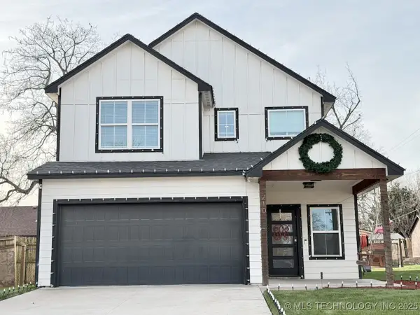 210 N 16th Street, Collinsville, OK 74021