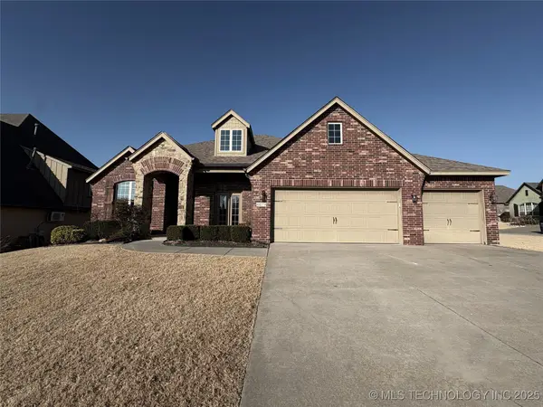 6079 E 143rd Street S, Bixby, OK 74008